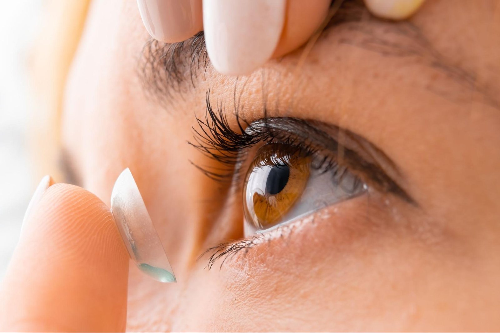 Eye Comfort with Contact Lenses