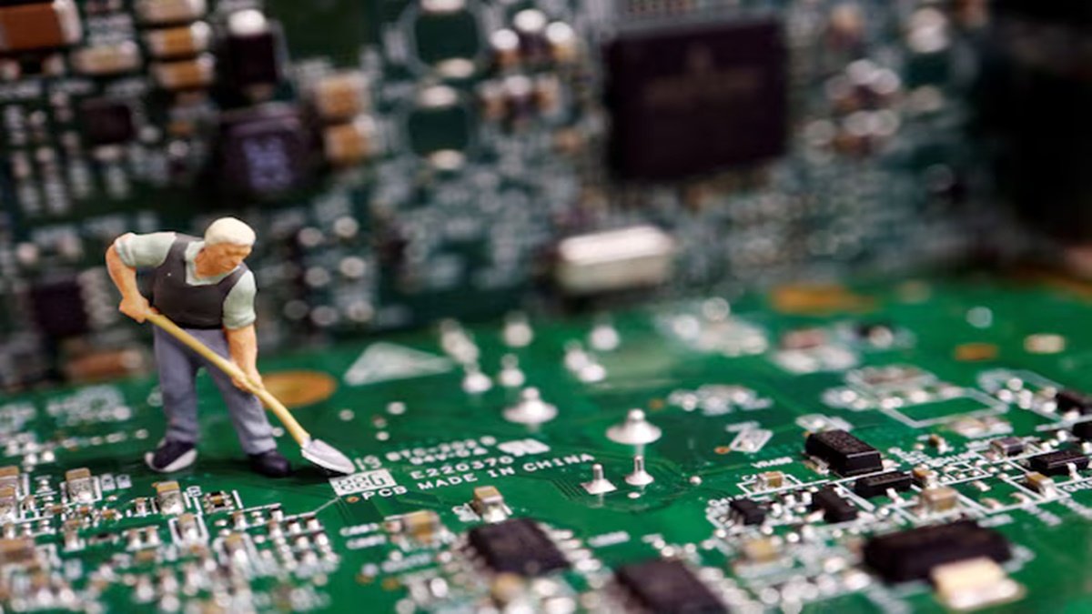 Semiconductors Play in Today’s Hardware Ecosystem