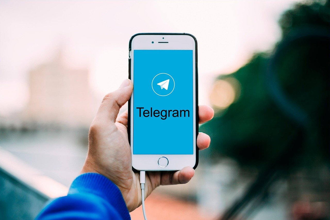 How SMBs Are Streamlining Customer Support with SUCH Telegram Bot