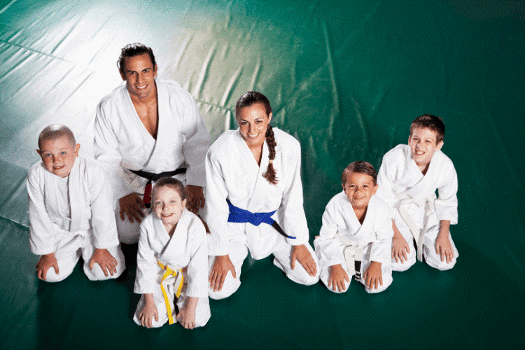 The Evolution of Brazilian Jiu-Jitsu Belts: From White to Black