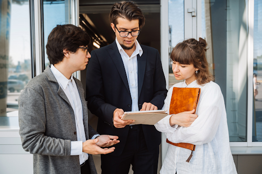 Juvenile Defense Lawyers Negotiate Plea Deals